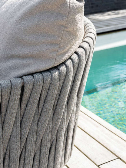 4 Seasons Outdoor Cannes lage eettafel stoelen + Sarah lage eettafel 130 cm